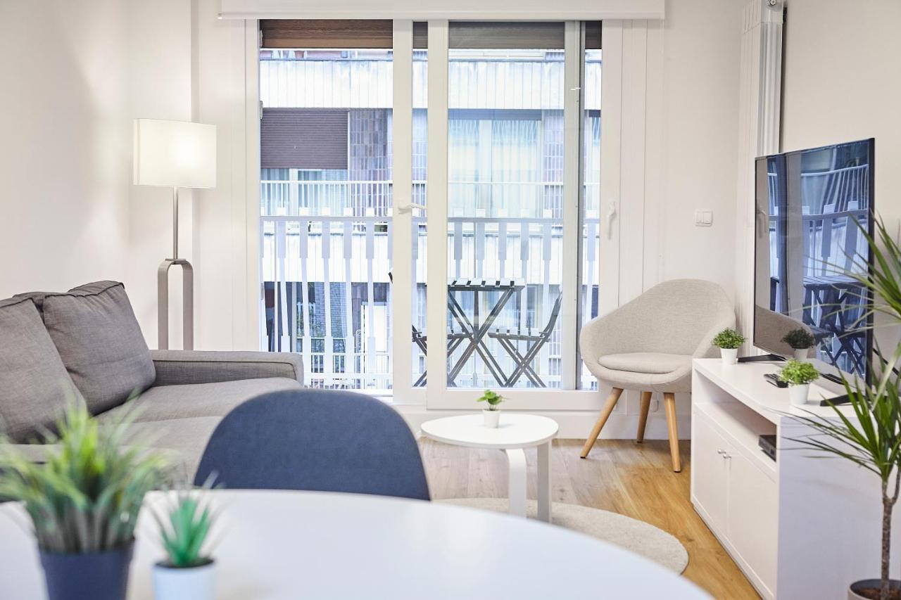 Izpizua Apartment Сан Себастиан Екстериор снимка