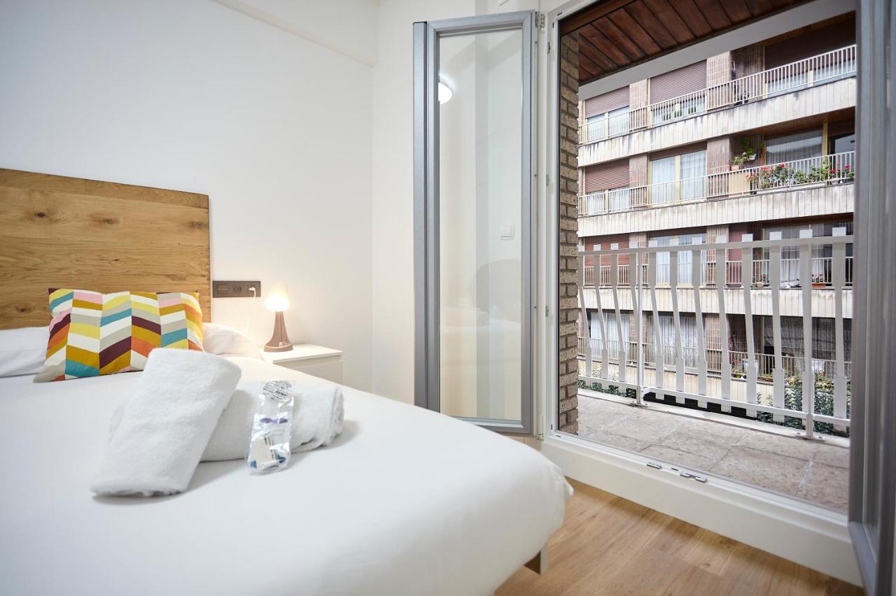 Izpizua Apartment Сан Себастиан Екстериор снимка